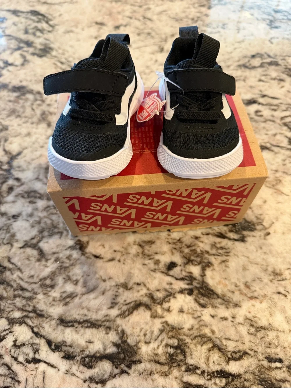 Vans Ultrorange Rapidw Black/True White Kids' Sneakers